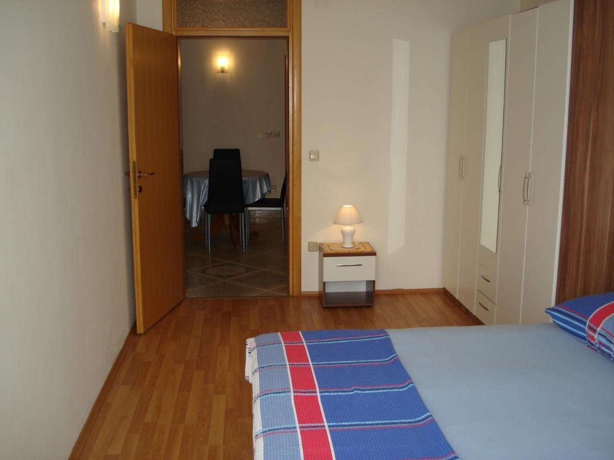 Apartments Villa Angela Krk Town Δωμάτιο φωτογραφία
